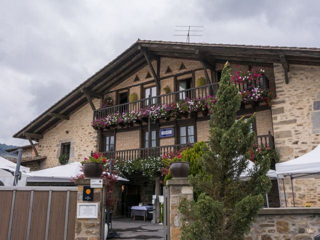 La boda de Raúl y Leire en Lezama, Álava 14