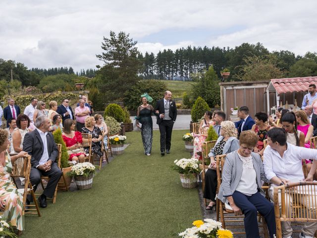 La boda de Raúl y Leire en Lezama, Álava 16