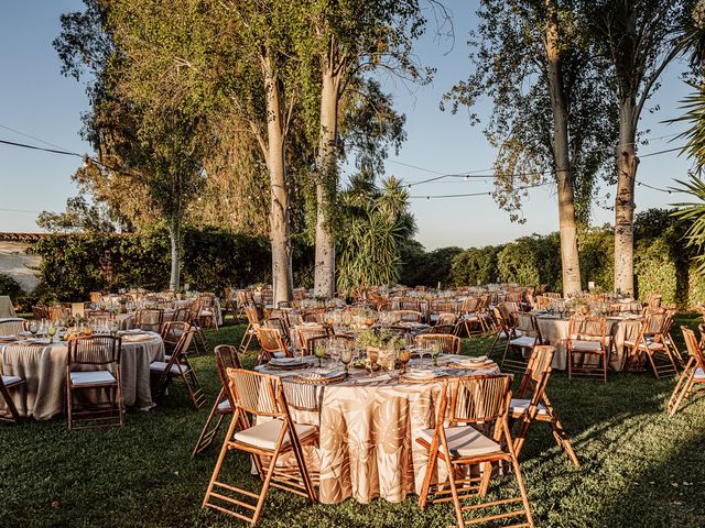 La boda de Pepo y Álvaro en Aliseda, Cáceres 41