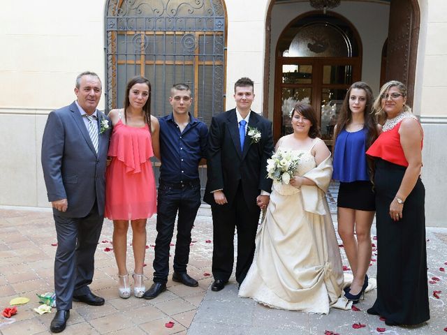 La boda de Sergio y Brenda en Vila-real/villarreal, Castellón 26