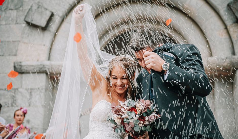 La boda de Jordi  y Nuria en El Collell, Girona