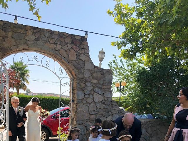 La boda de Cristian  y Fana en Badajoz, Badajoz 14
