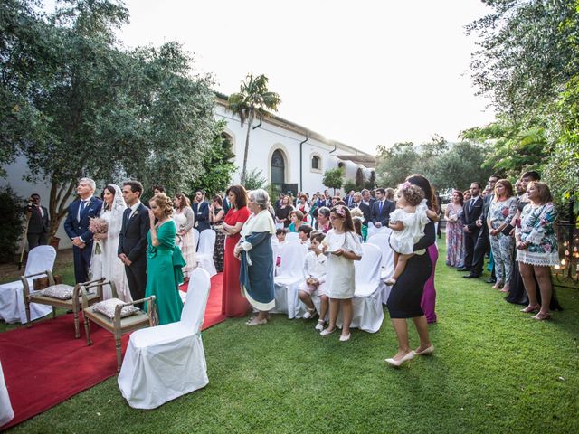 La boda de Javi y Emilia en Cádiz, Cádiz 14