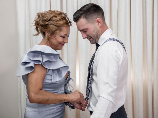 La boda de Fernando y Rocío en Alcala De Guadaira, Sevilla 22