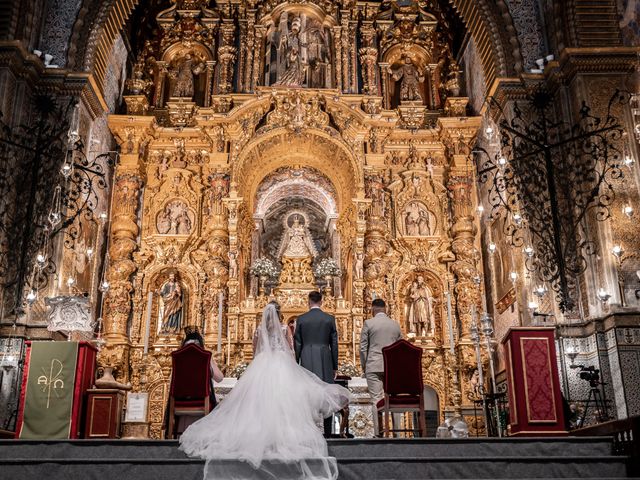 La boda de Fernando y Rocío en Alcala De Guadaira, Sevilla 43