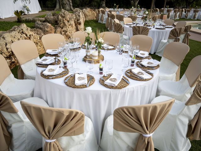 La boda de Víctor y Desireé en Campos, Islas Baleares 95