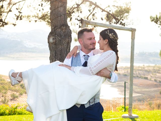 La boda de Lucía y Samuel en Viñuela, Málaga 45