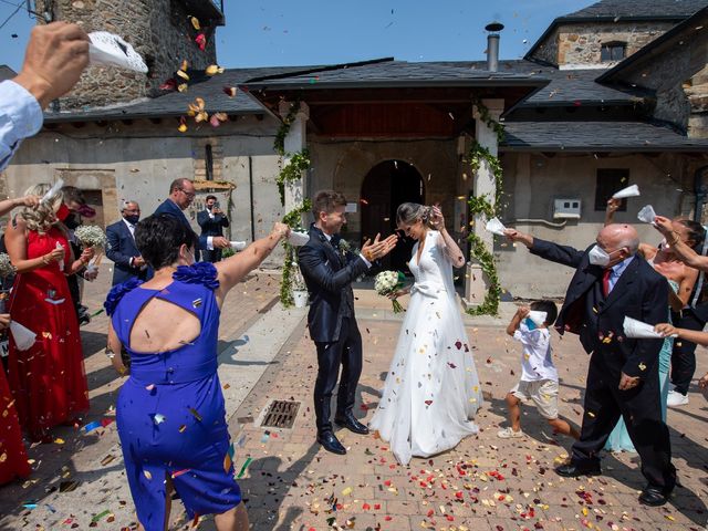 La boda de Raul y Sheila en Carracedelo, León 28