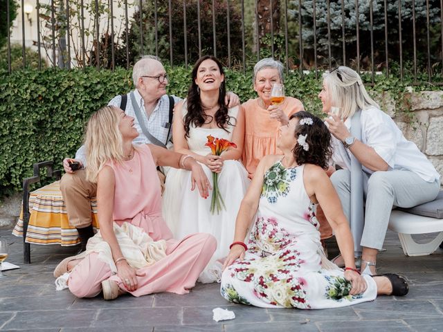 La boda de Elisa y Paula en Navalafuente, Madrid 16