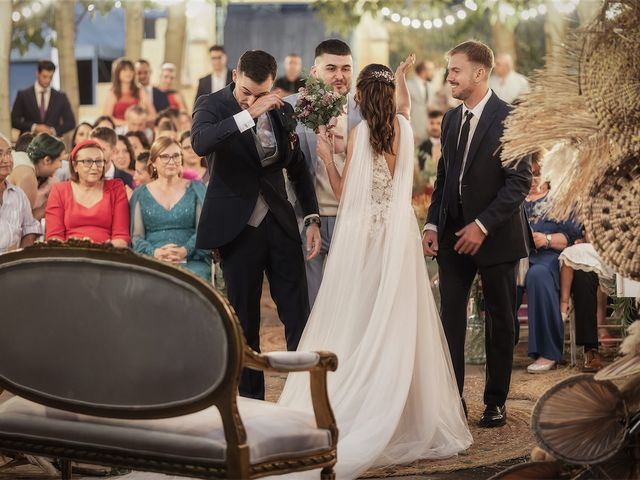 La boda de Jorge y Cynthia en Riba-roja De Túria, Valencia 124