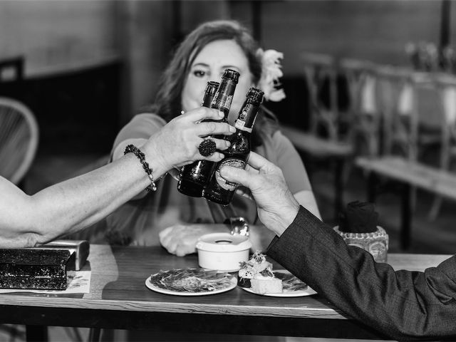 La boda de Jorge y Cynthia en Riba-roja De Túria, Valencia 127