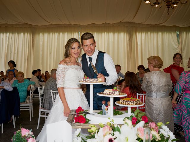 La boda de Alberto y Naiara en Vitoria-gasteiz, Álava 54