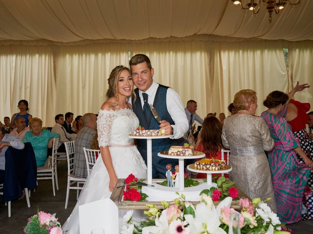 La boda de Alberto y Naiara en Vitoria-gasteiz, Álava 55