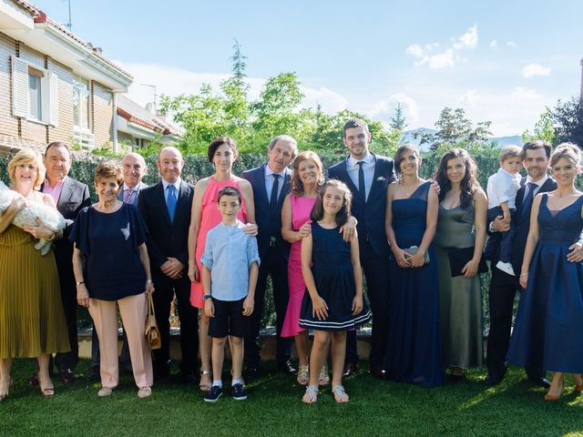 La boda de Eduardo y Marina en San Lorenzo De El Escorial, Madrid 12