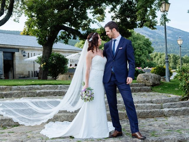 La boda de Eduardo y Marina en San Lorenzo De El Escorial, Madrid 59