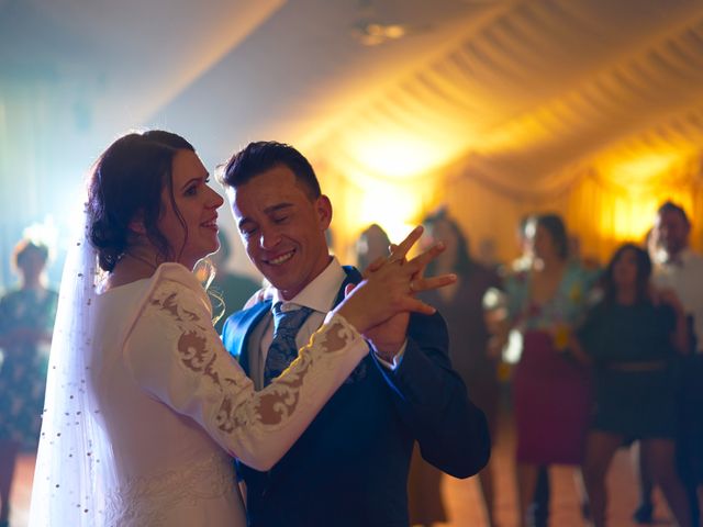 La boda de Miguel Ángel y María en Arroyo De San Servan, Badajoz 26