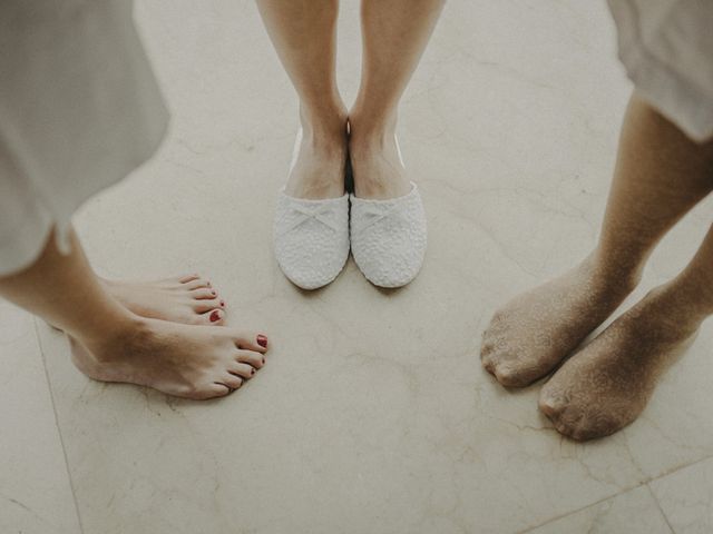 La boda de Víctor y Patricia en Vilanova Del Valles, Barcelona 35