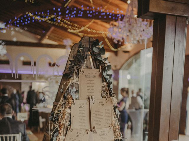 La boda de Víctor y Patricia en Vilanova Del Valles, Barcelona 167