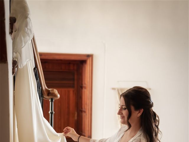 La boda de Lucas y Laia en Olocau, Valencia 23