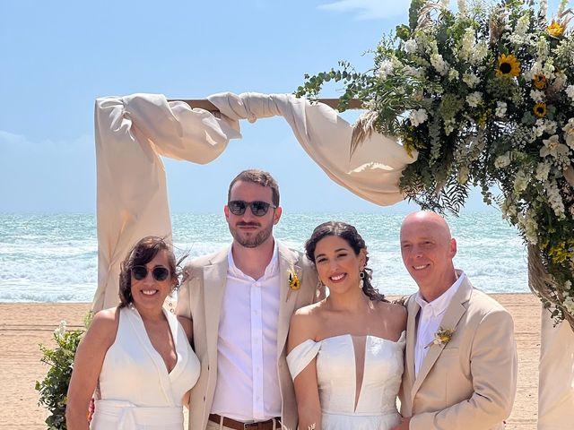 La boda de Alejandro y Valentina en Chiclana De La Frontera, Cádiz 7