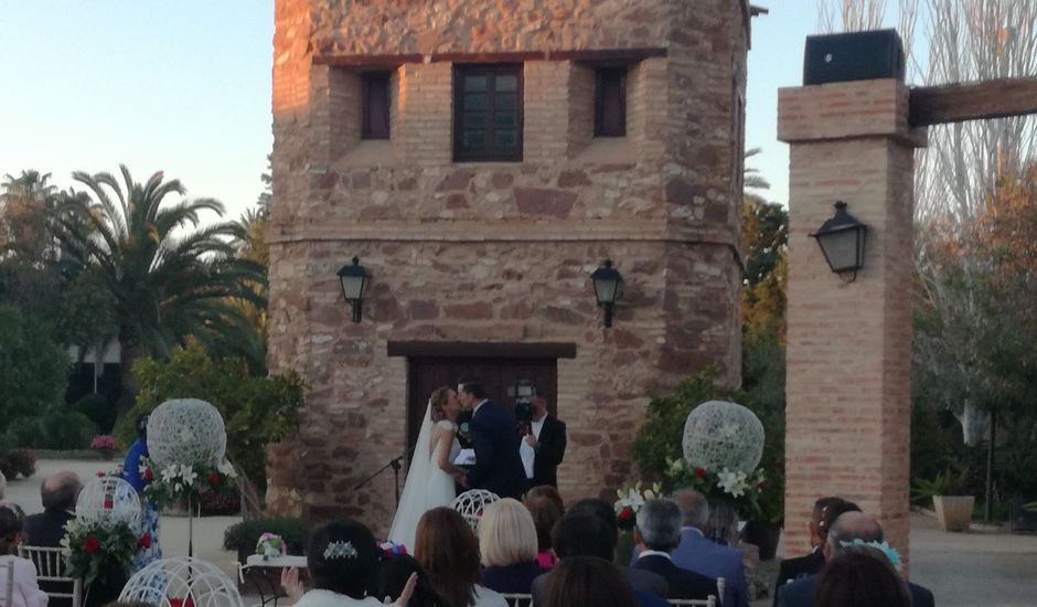 La boda de Luis y Patri  en Valencia, Valencia