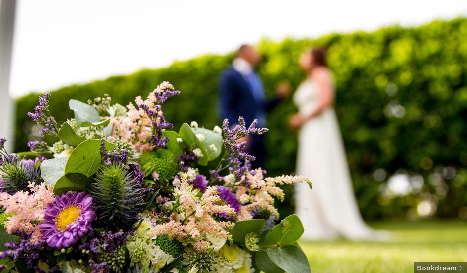 La boda de Álvaro y Esmeralda en Madrid, Madrid