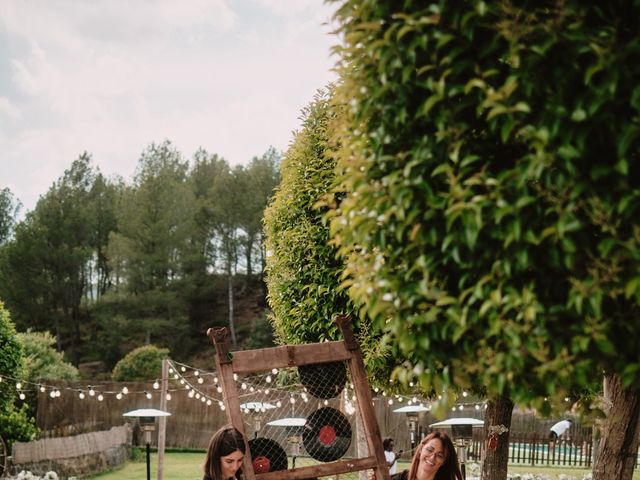 La boda de Dani y Emma en Puig-reig, Barcelona 4