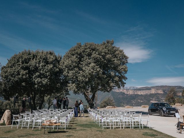 La boda de Joan y Anna en Montmajor, Barcelona 23