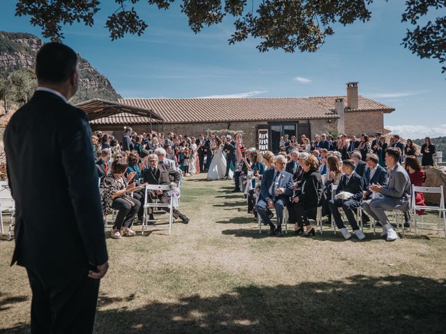 La boda de Joan y Anna en Montmajor, Barcelona 27