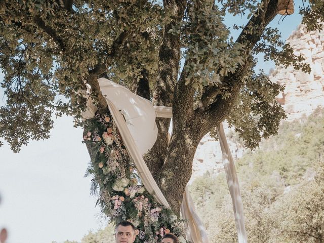 La boda de Joan y Anna en Montmajor, Barcelona 32