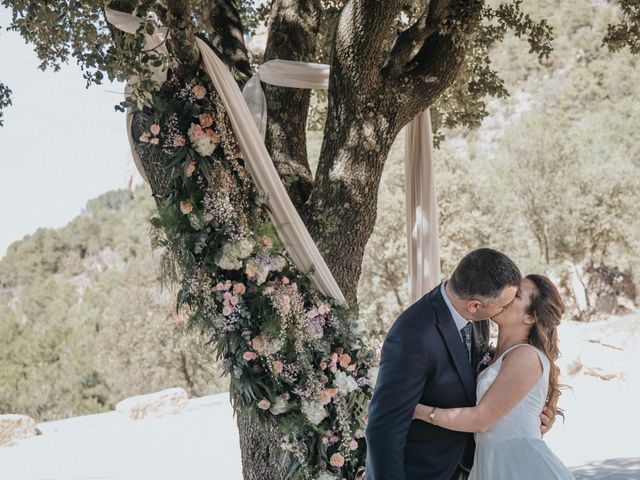 La boda de Joan y Anna en Montmajor, Barcelona 37