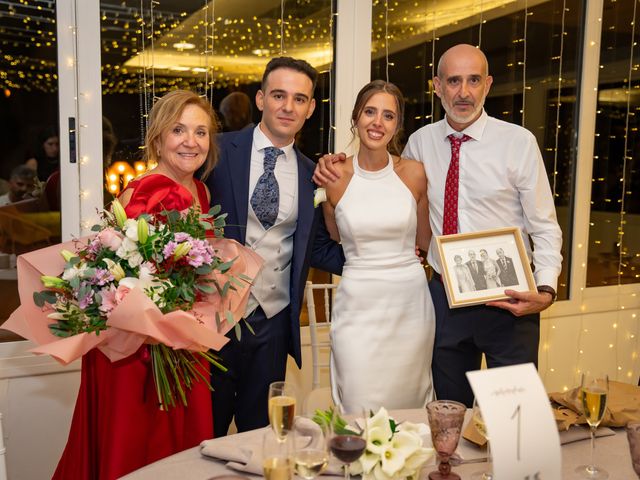 La boda de Alex y Nadia en Sant Vicenç De Montalt, Barcelona 8