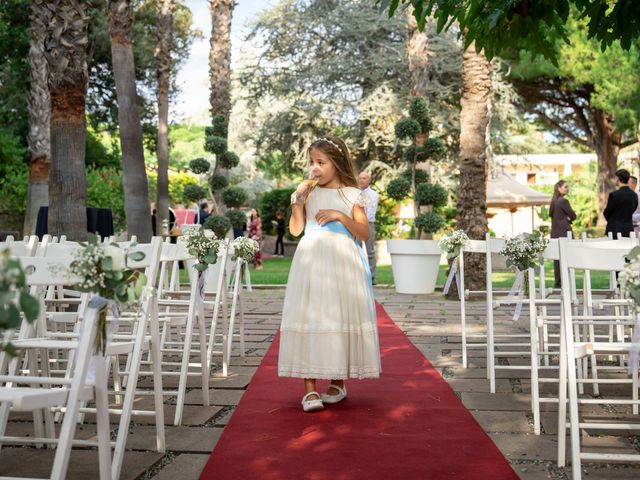 La boda de Alex y Nadia en Sant Vicenç De Montalt, Barcelona 44