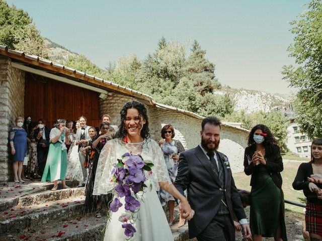 La boda de Manu y Celine en Estación Canfranc, Huesca 2