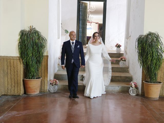 La boda de Mª Ángeles y Jose Miguel en Sevilla, Sevilla 26