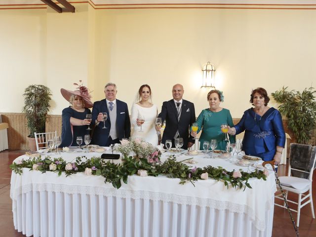 La boda de Mª Ángeles y Jose Miguel en Sevilla, Sevilla 28
