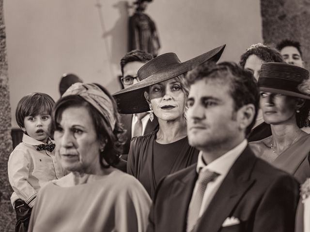 La boda de Mónica y Carlos en Goiriz, Lugo 15
