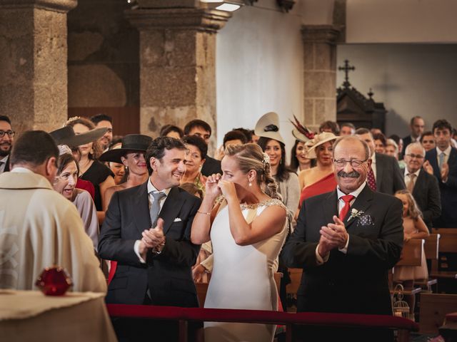 La boda de Mónica y Carlos en Goiriz, Lugo 21