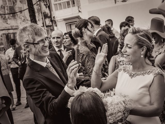 La boda de Mónica y Carlos en Goiriz, Lugo 25