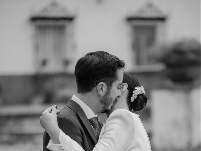 La boda de Carmen y Miguel en Alcala De Guadaira, Sevilla 36