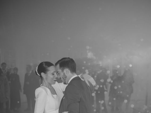 La boda de Carmen y Miguel en Alcala De Guadaira, Sevilla 39