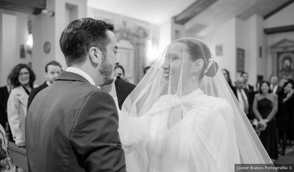 La boda de Carmen y Miguel en Alcala De Guadaira, Sevilla