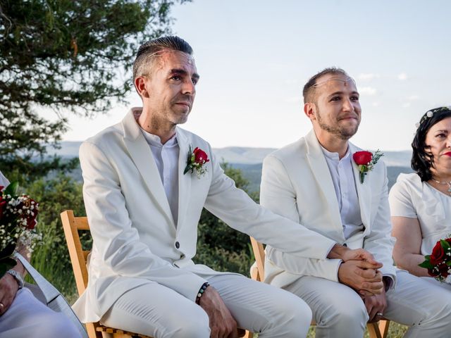 La boda de Juan y Jorge en Olmeda De Cobeta, Guadalajara 14