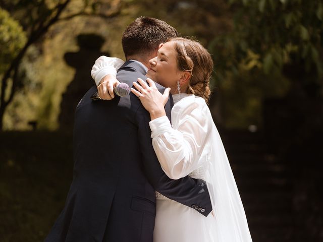 La boda de Asier  y Alba  en Ventas De Armentia, Burgos 1