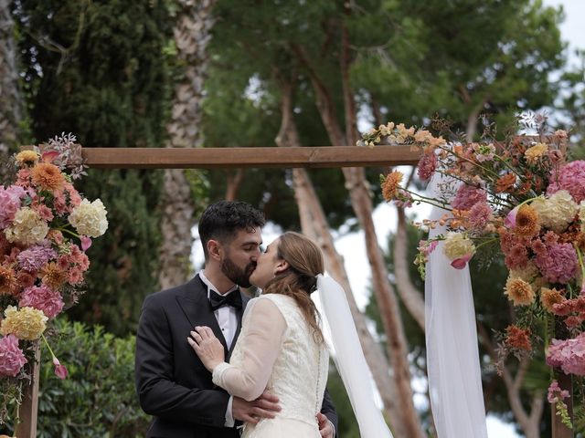 La boda de Yonas y Eva en Sant Vicenç De Montalt, Barcelona 32