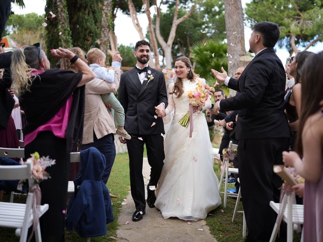 La boda de Yonas y Eva en Sant Vicenç De Montalt, Barcelona 33