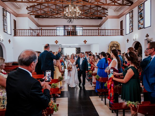 La boda de Lorena y Juanma en Isla Cristina, Huelva 10