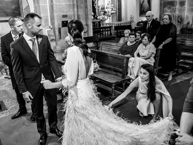 La boda de Álex y Amara en A Coruña, A Coruña 24