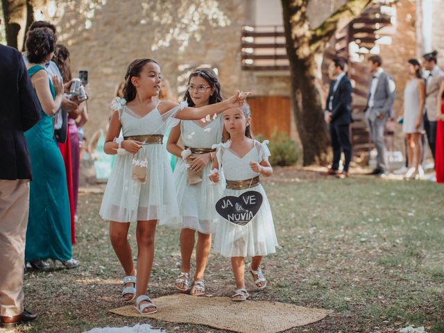 La boda de Roger y Carol en L&apos; Espunyola, Barcelona 23