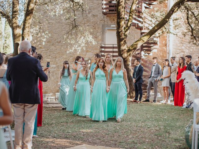 La boda de Roger y Carol en L&apos; Espunyola, Barcelona 24